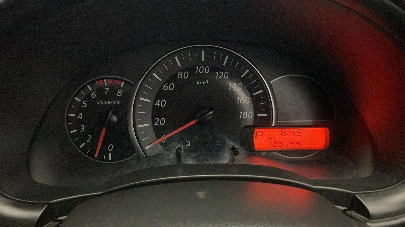 2018 Nissan Micra XV CVT, Petrol, Automatic, 25,725 km, Odometer Image