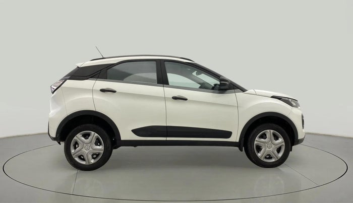 2022 Tata NEXON XM PETROL, Petrol, Manual, 17,745 km, Right Side View