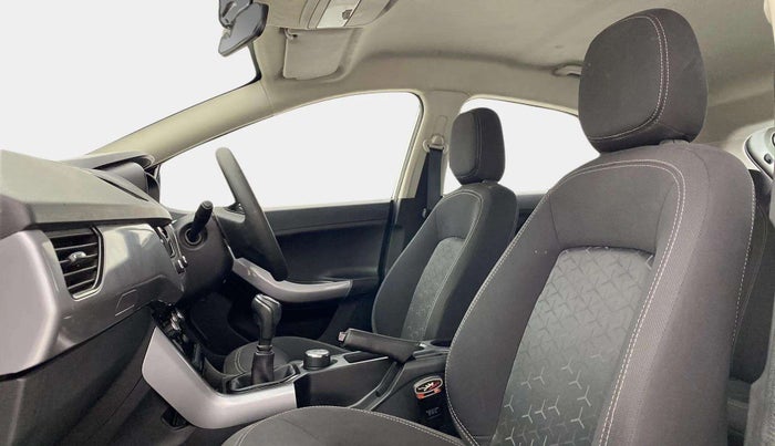 2022 Tata NEXON XM PETROL, Petrol, Manual, 17,745 km, Right Side Front Door Cabin
