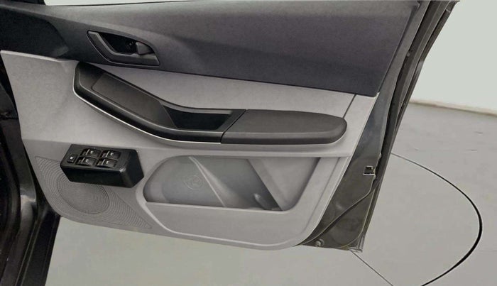 2022 Tata Tiago XE PETROL, Petrol, Manual, 11,939 km, Driver Side Door Panels Control