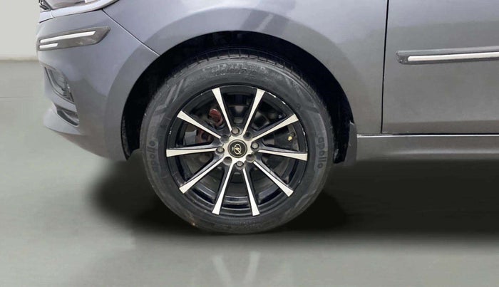 2022 Tata Tiago XE PETROL, Petrol, Manual, 11,939 km, Left front tyre - Tyre dimensions are different from each other