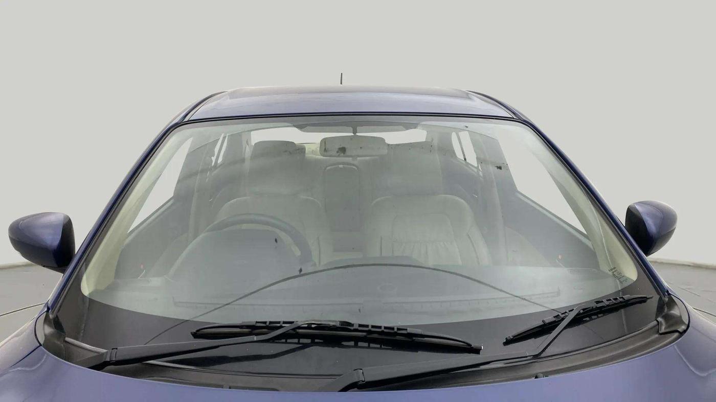 2017 Maruti Swift Dzire ZXI, Petrol, Manual, 25,431 km, Front Windshield