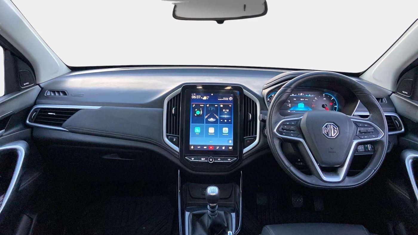 2019 MG HECTOR SHARP HYBRID 1.5 PETROL, Petrol, Manual, 14,136 km, Dashboard
