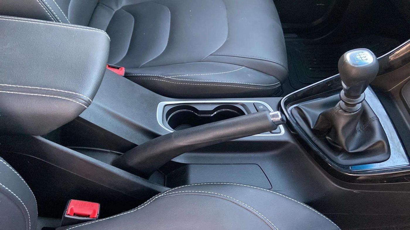 2019 MG HECTOR SHARP HYBRID 1.5 PETROL, Petrol, Manual, 14,136 km, Gear Lever