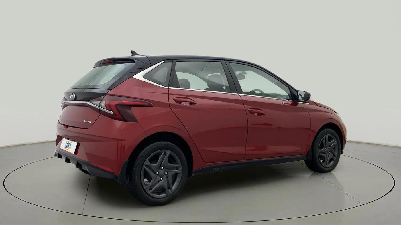 2021 Hyundai NEW I20 SPORTZ 1.2 MT DUAL TONE, Petrol, Manual, 27,068 km, Right Back Diagonal