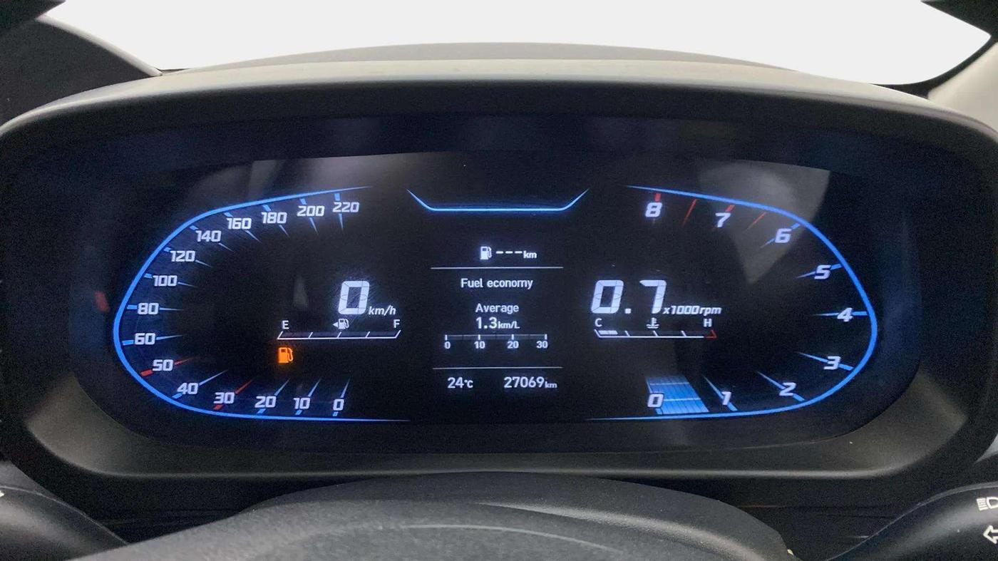 2021 Hyundai NEW I20 SPORTZ 1.2 MT DUAL TONE, Petrol, Manual, 27,068 km, Odometer Image
