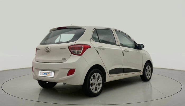 2015 Hyundai Grand i10 MAGNA 1.2 KAPPA VTVT, Petrol, Manual, 61,569 km, Right Back Diagonal