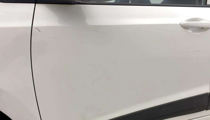 2015 Hyundai Grand i10 MAGNA 1.2 KAPPA VTVT, Petrol, Manual, 61,569 km, Front passenger door - Paint minor damage