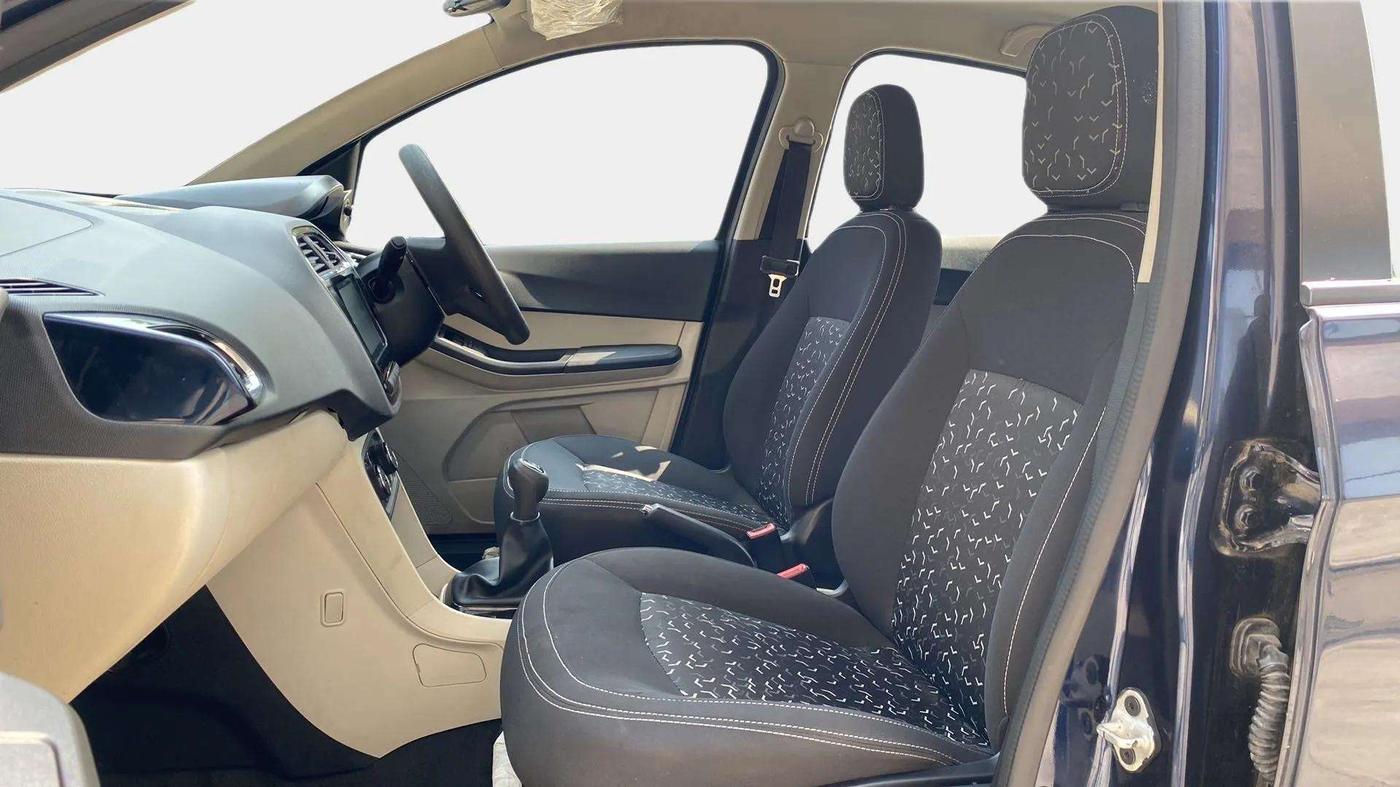 2023 Tata Tiago XZ PLUS PETROL, Petrol, Manual, 11,243 km, Right Side Front Door Cabin