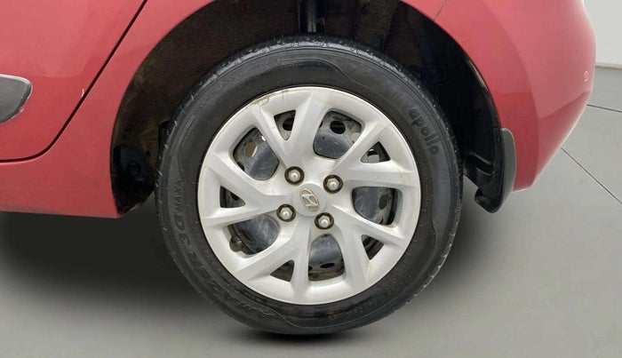 2017 Hyundai Grand i10 SPORTZ (O) 1.2 KAPPA VTVT, Petrol, Manual, 26,257 km, Left Rear Wheel