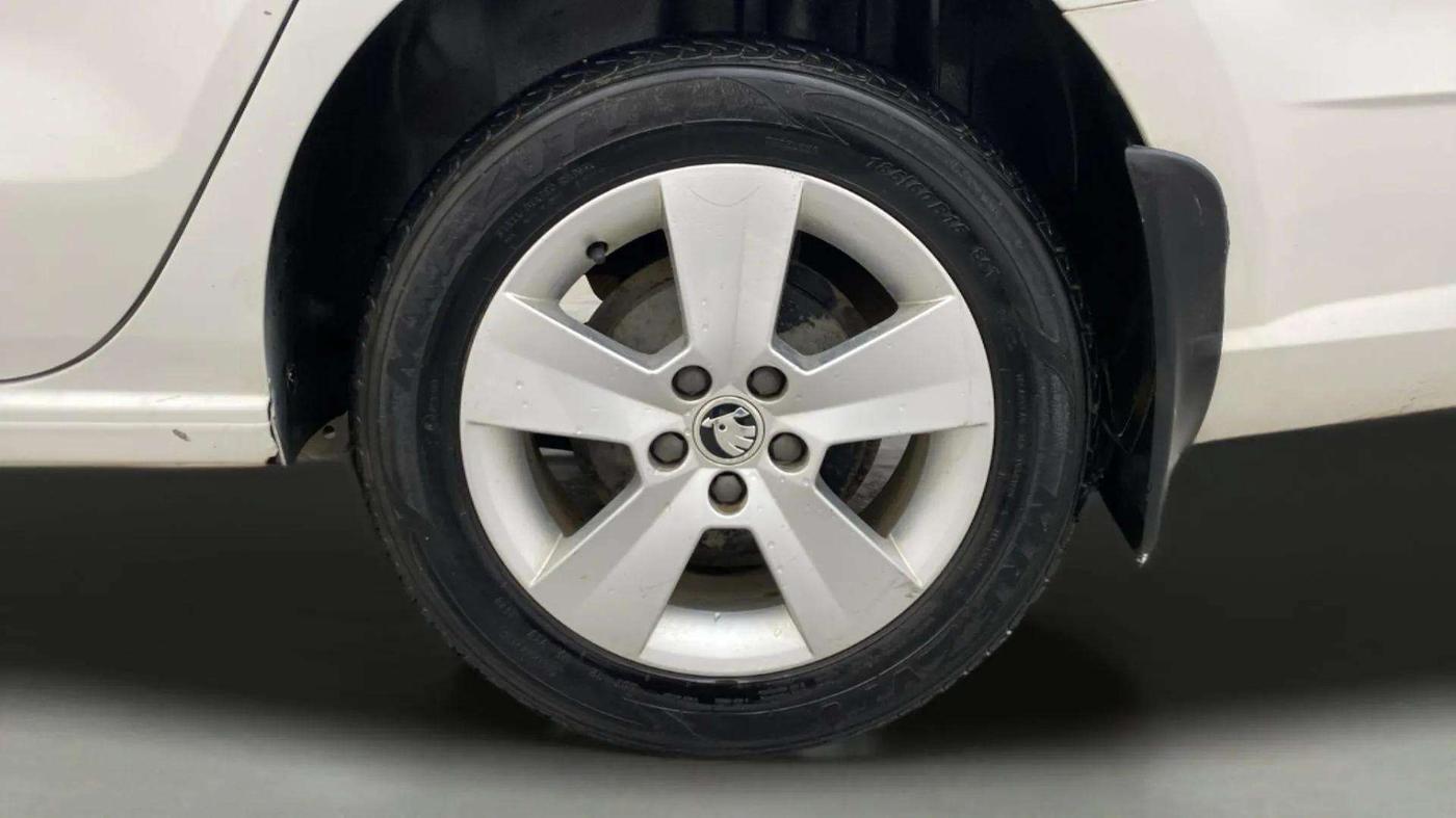 2021 Skoda Rapid AMBITION AT TSI, Petrol, Automatic, 36,537 km, Left Rear Wheel