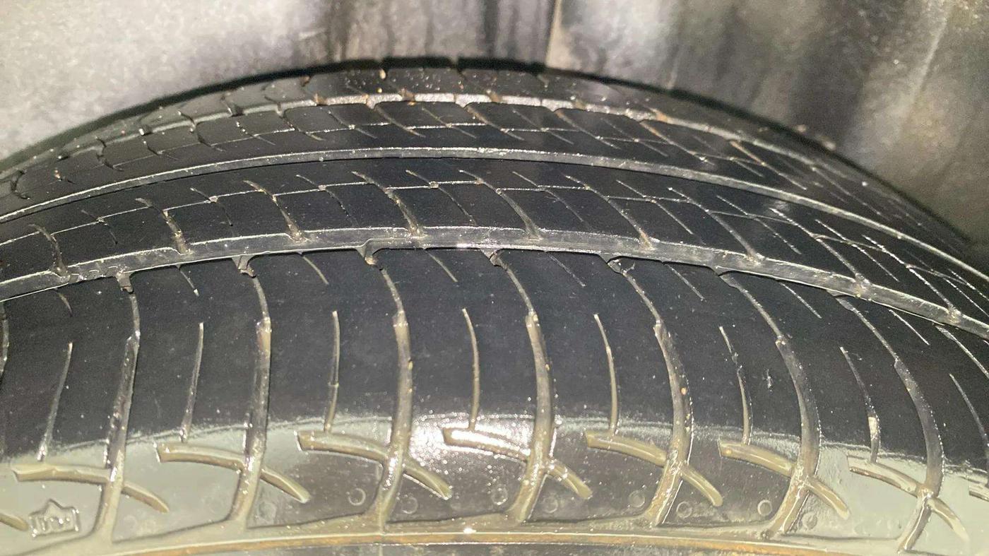 2021 Skoda Rapid AMBITION AT TSI, Petrol, Automatic, 36,537 km, Left Rear Tyre Tread