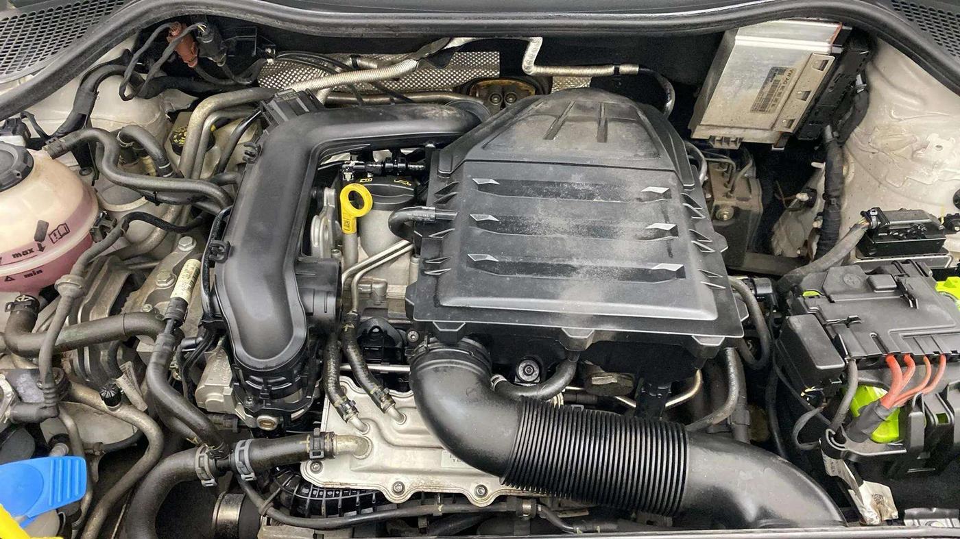 2021 Skoda Rapid AMBITION AT TSI, Petrol, Automatic, 36,537 km, Engine View