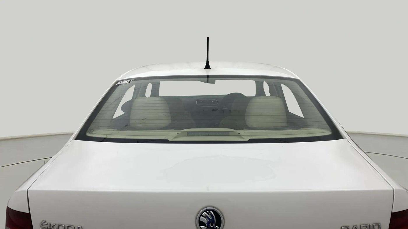 2021 Skoda Rapid AMBITION AT TSI, Petrol, Automatic, 36,537 km, Rear Windshield