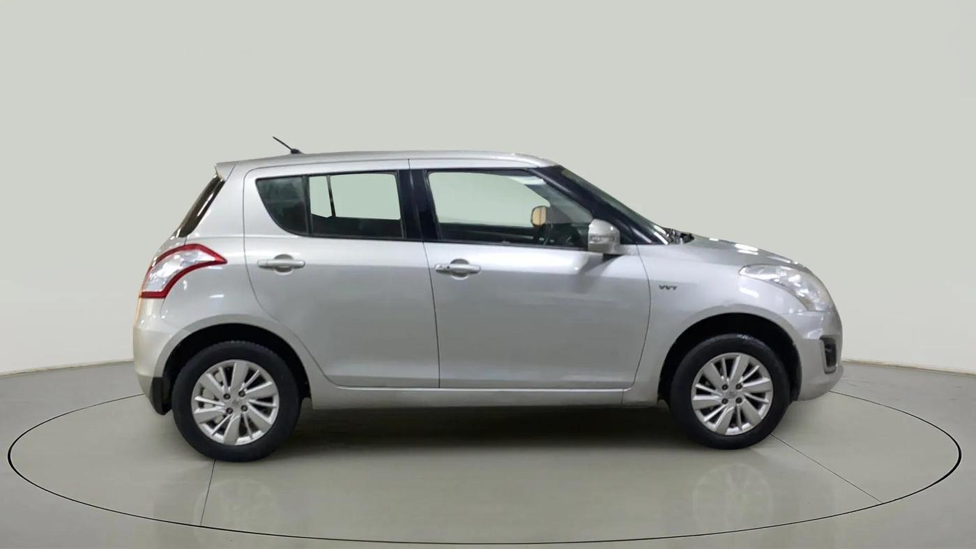 2015 Maruti Swift ZXI, Petrol, Manual, 49,527 km, Right Side View