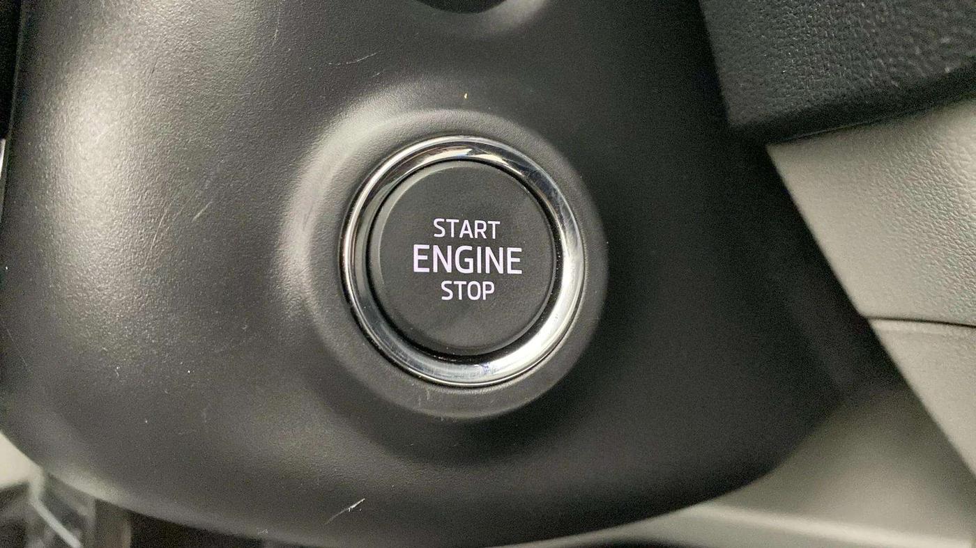 2022 Skoda KUSHAQ STYLE 1.5L TSI MT, Petrol, Manual, 13,909 km, Keyless Start/ Stop Button