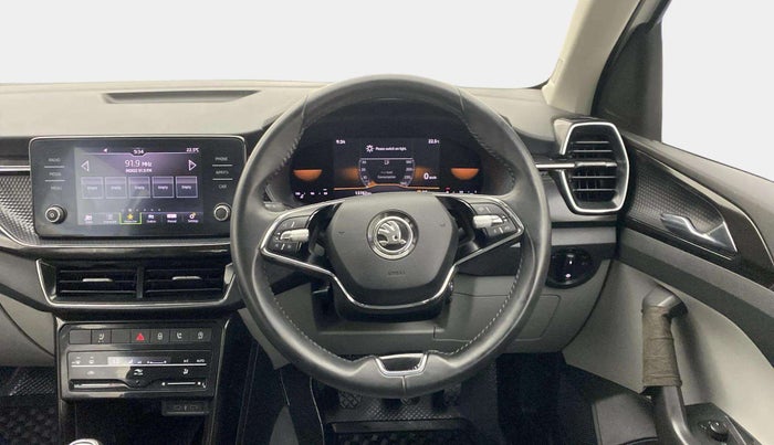 2022 Skoda KUSHAQ STYLE 1.5L TSI MT, Petrol, Manual, 13,743 km, Steering Wheel Close Up