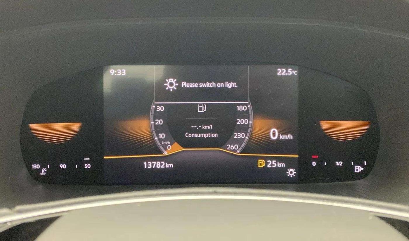 2022 Skoda KUSHAQ STYLE 1.5L TSI MT, Petrol, Manual, 13,909 km, Odometer Image