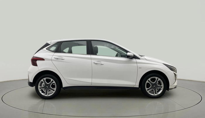 2023 Hyundai NEW I20 SPORTZ 1.2 IVT, Petrol, Automatic, 6,052 km, Right Side View