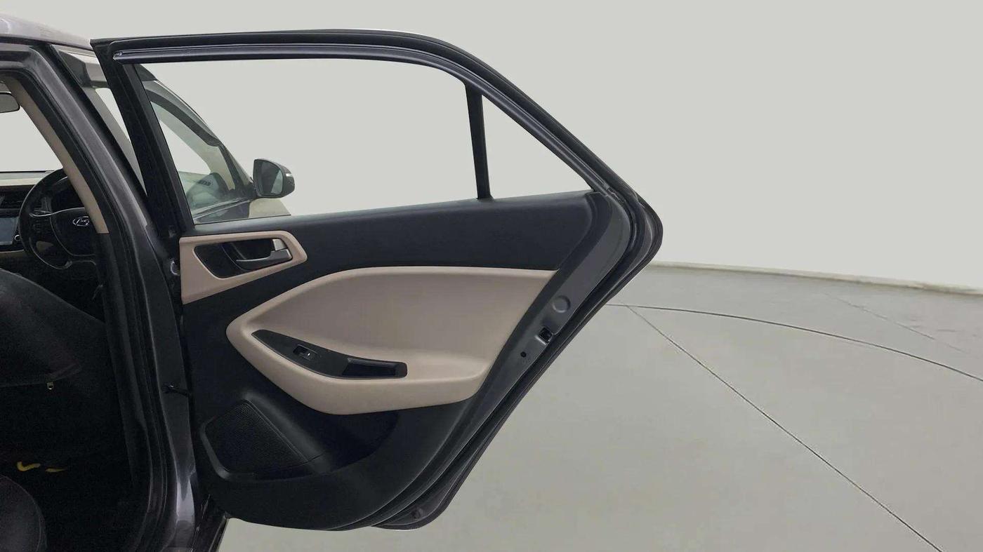 2017 Hyundai Elite i20 ASTA 1.2 (O), Petrol, Manual, 46,943 km, RHS Rear Door