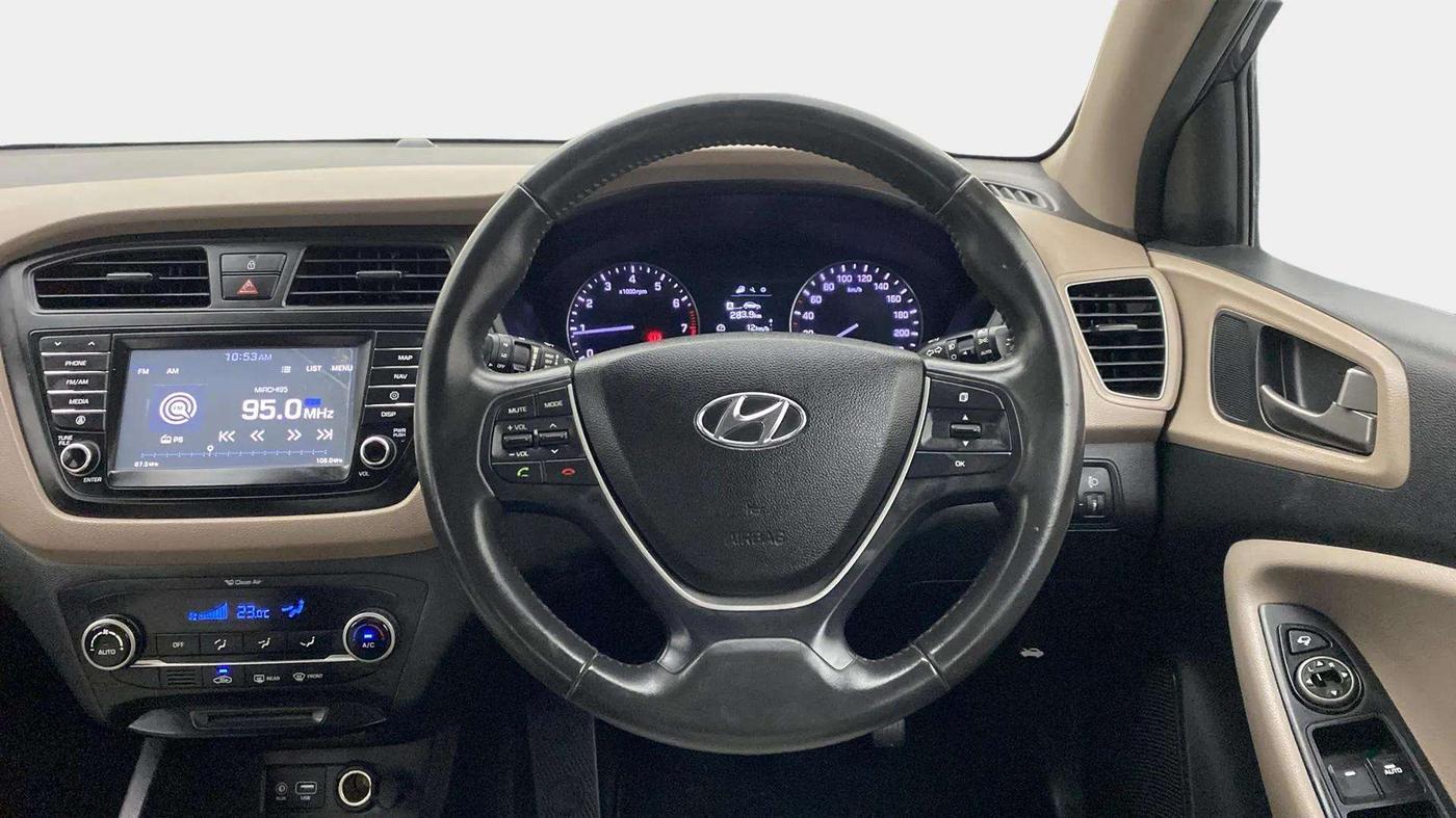 2017 Hyundai Elite i20 ASTA 1.2 (O), Petrol, Manual, 46,943 km, Steering Wheel Close Up