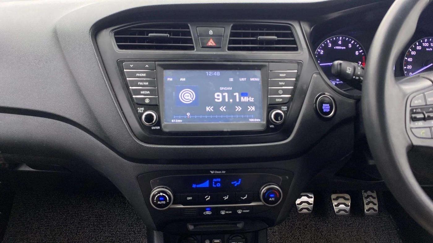 2017 Hyundai i20 Active 1.2 SX, Petrol, Manual, 34,229 km, Air Conditioner
