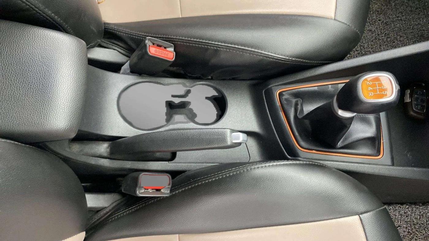 2017 Hyundai i20 Active 1.2 SX, Petrol, Manual, 34,229 km, Gear Lever