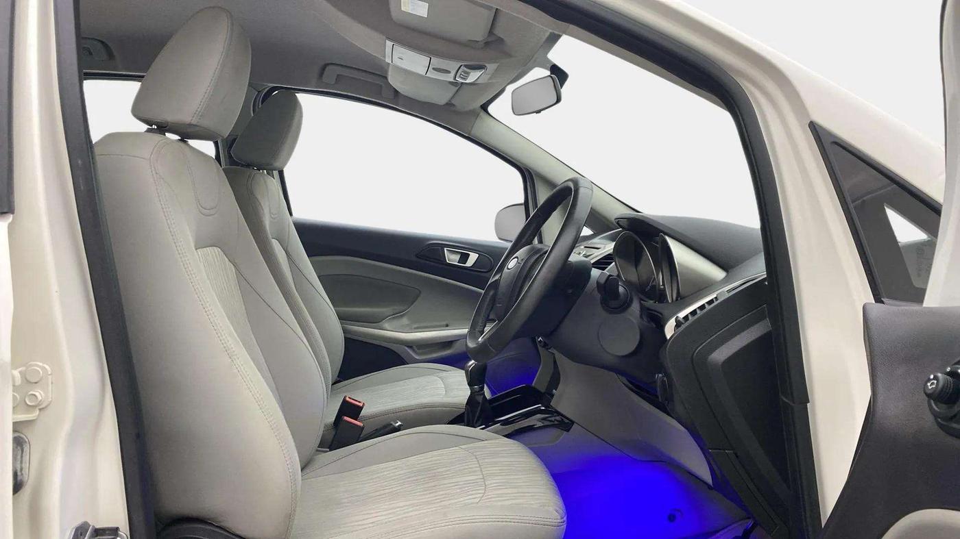 2015 Ford Ecosport TITANIUM 1.5L DIESEL, Diesel, Manual, 57,265 km, Right Side Front Door Cabin