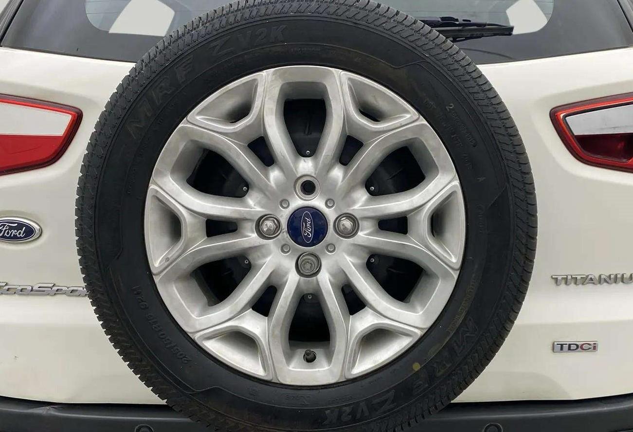 2015 Ford Ecosport TITANIUM 1.5L DIESEL, Diesel, Manual, 57,265 km, Spare Tyre