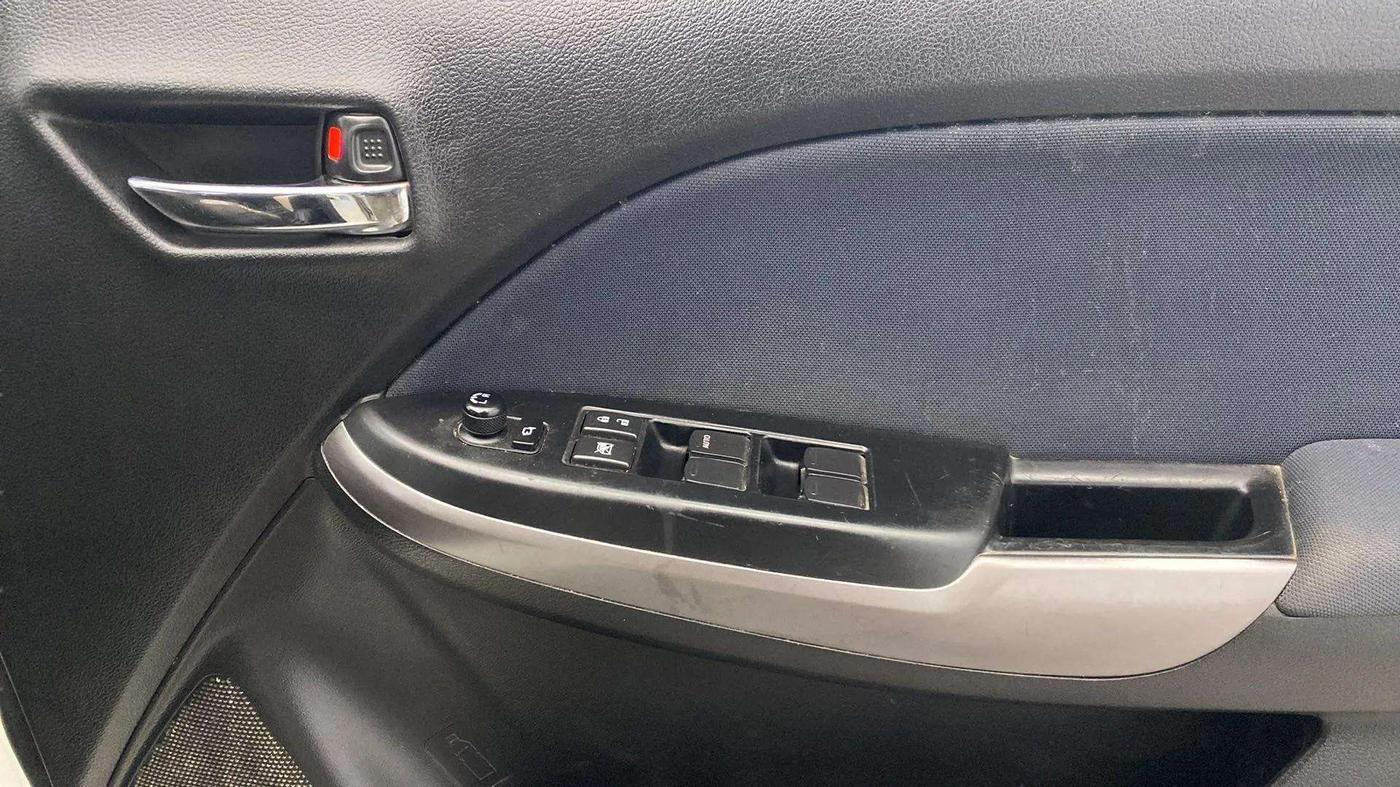 2021 Maruti Baleno ZETA PETROL 1.2, Petrol, Manual, 65,676 km, Driver Side Door Panels Control