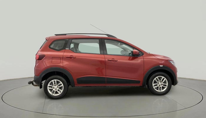 2019 Renault TRIBER RXT, Petrol, Manual, 42,671 km, Right Side View