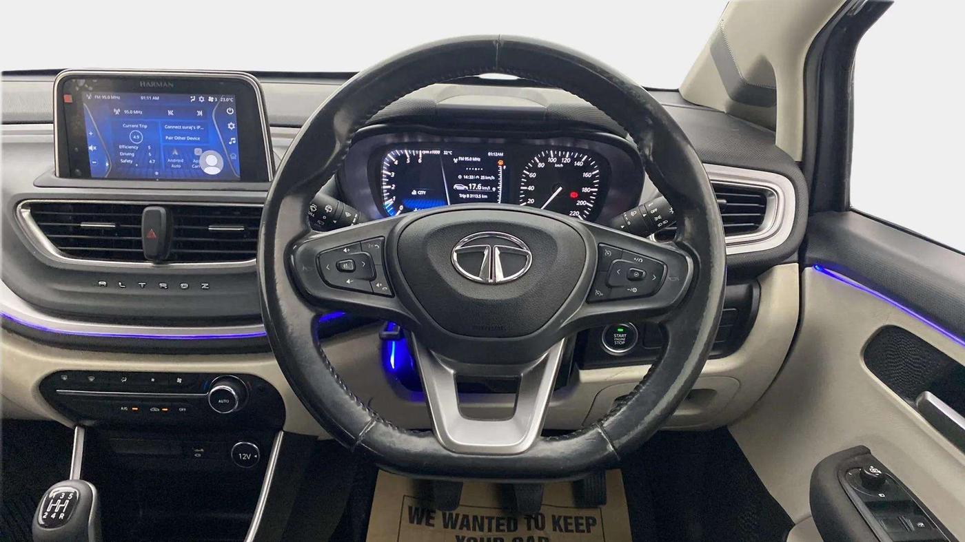 2021 Tata ALTROZ XZ DIESEL, Diesel, Manual, 45,218 km, Steering Wheel Close Up