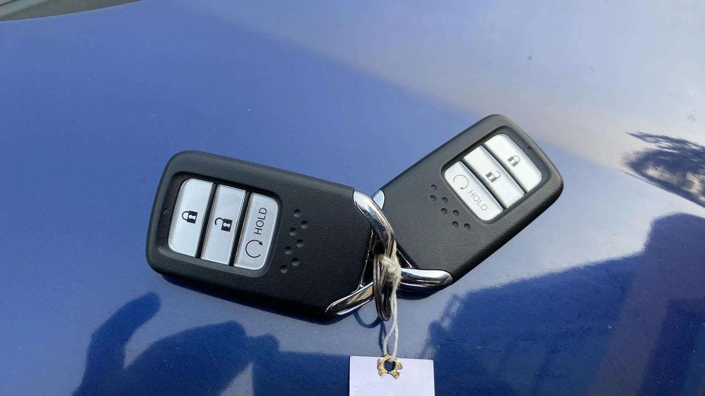 2023 Honda ELEVATE VX CVT, Petrol, Automatic, 5,355 km, Key Close Up