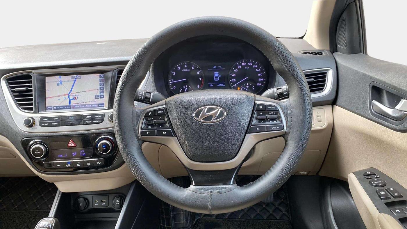 2019 Hyundai Verna 1.6 VTVT SX, Petrol, Manual, 68,447 km, Steering Wheel Close Up