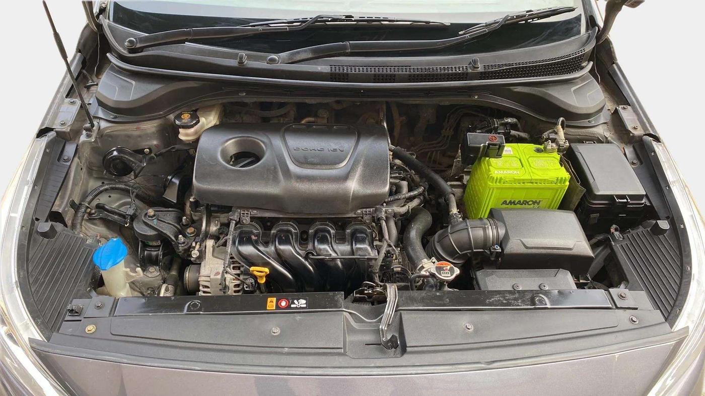2019 Hyundai Verna 1.6 VTVT SX, Petrol, Manual, 68,447 km, Open Bonet