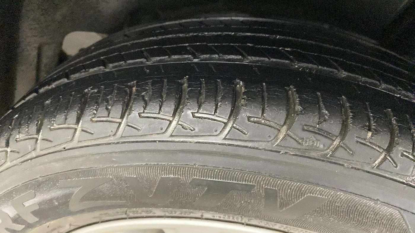 2017 Maruti Ciaz DELTA 1.4 MT PETROL, Petrol, Manual, 45,867 km, Right Rear Tyre Tread