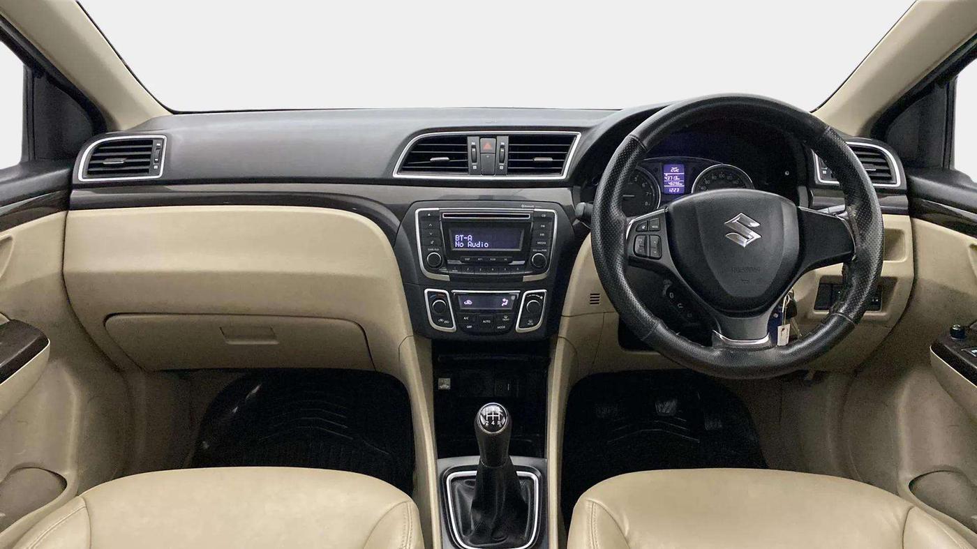 2017 Maruti Ciaz DELTA 1.4 MT PETROL, Petrol, Manual, 45,867 km, Dashboard