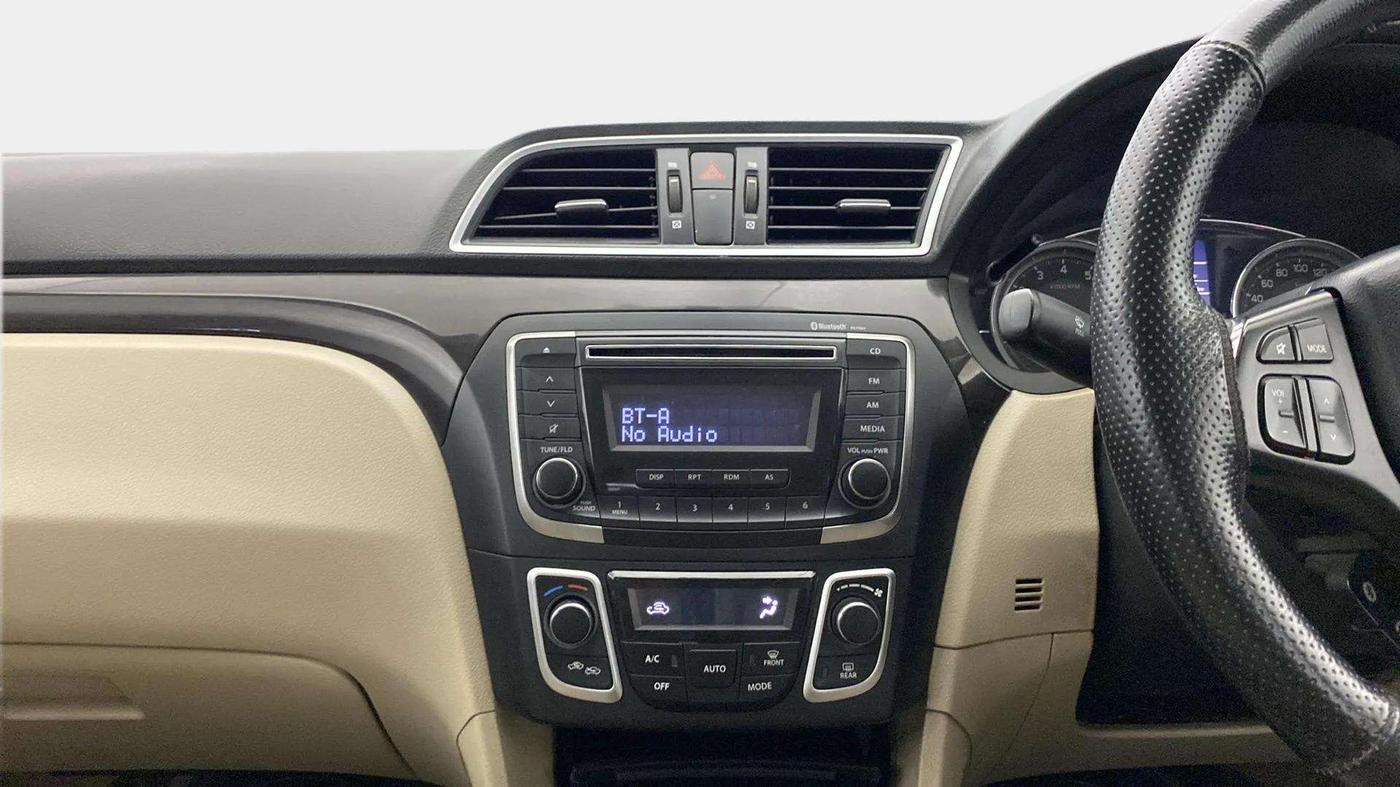 2017 Maruti Ciaz DELTA 1.4 MT PETROL, Petrol, Manual, 45,867 km, Air Conditioner