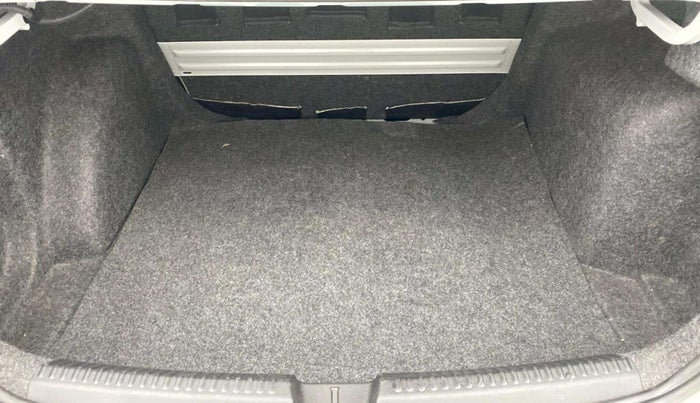 2021 Skoda Rapid ACTIVE 1.0 TSI, Petrol, Manual, 38,489 km, Boot Inside