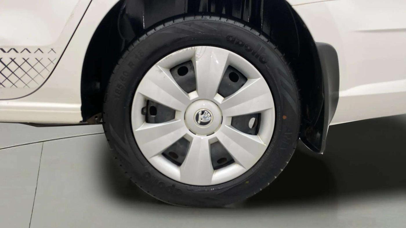 2021 Skoda Rapid ACTIVE 1.0 TSI, Petrol, Manual, 38,246 km, Left Rear Wheel