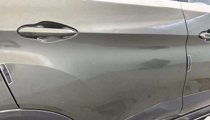 2020 Tata NEXON XZ PLUS PETROL SUNROOF, Petrol, Manual, 85,762 km, Right rear door - Slightly dented