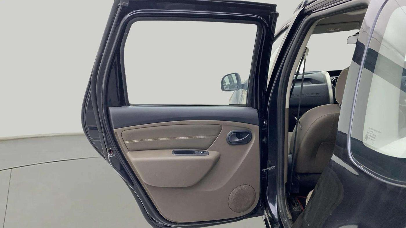 2017 Renault Duster 85 PS RXL DIESEL, Diesel, Manual, 78,230 km, LHS Rear Door