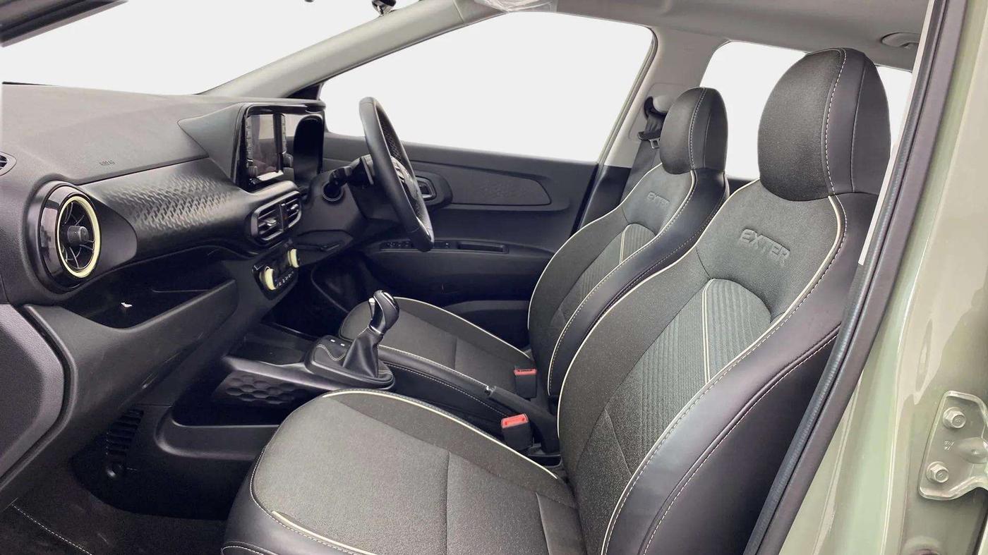 2024 Hyundai EXTER SX(O) CONNECT 1.2 AMT DUAL TONE, Petrol, Automatic, 1,969 km, Right Side Front Door Cabin