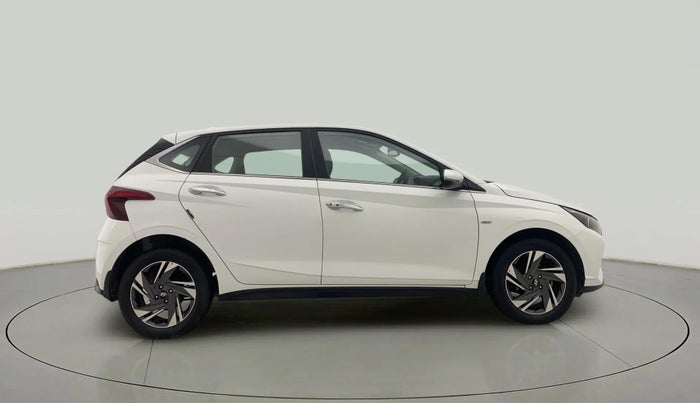 2021 Hyundai NEW I20 ASTA 1.0 GDI TURBO DCT, Petrol, Automatic, 26,701 km, Right Side View