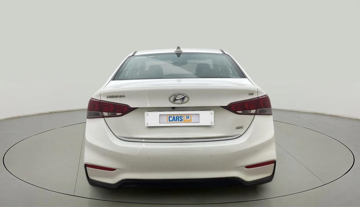 2018 Hyundai Verna 1.6 VTVT SX O, Petrol, Manual, 86,958 km, Back/Rear