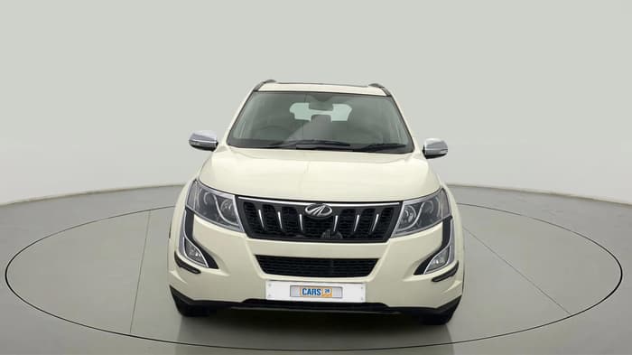 2018 Mahindra XUV500 W9, Diesel, Manual, 70,631 km, Front