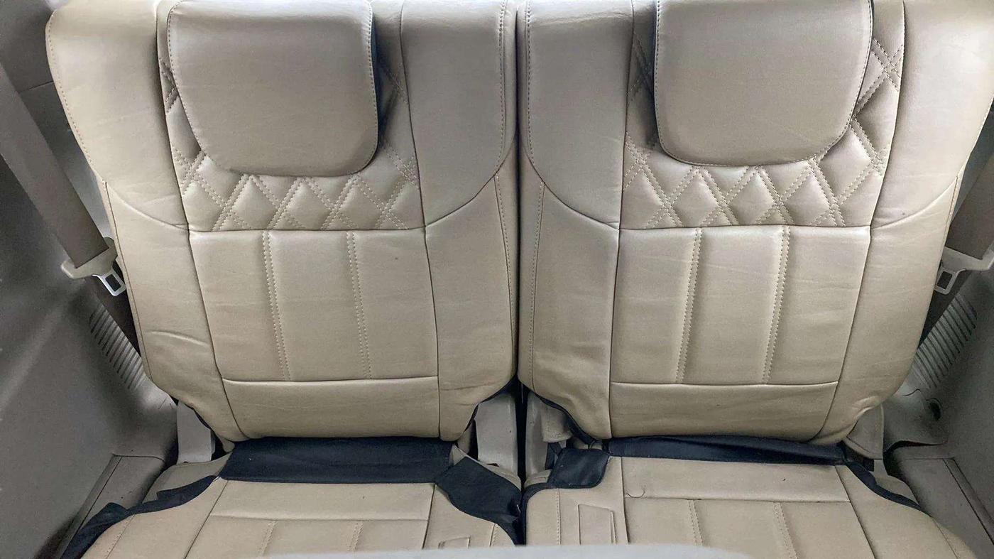 2018 Mahindra XUV500 W9, Diesel, Manual, 70,631 km, Third Seat Row ( optional )