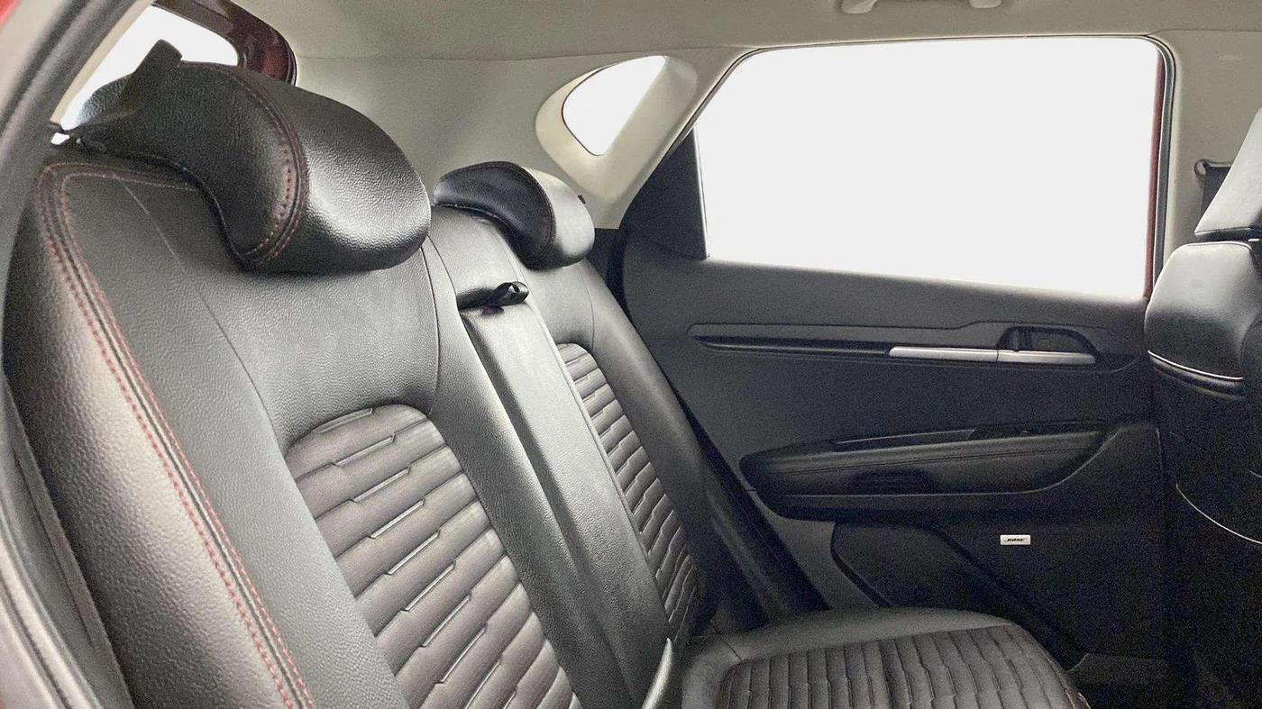 2021 KIA SONET GTX PLUS 1.5 AT DUAL TONE, Diesel, Automatic, 41,394 km, Right Side Rear Door Cabin