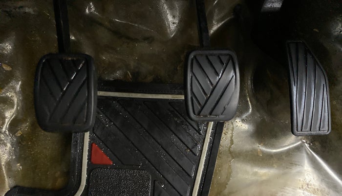 2014 Maruti Celerio VXI d, Petrol, Manual, 85,034 km, Pedals