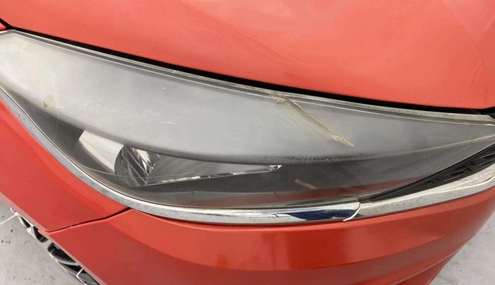 2020 Tata Tiago XE PETROL, Petrol, Manual, 70,764 km, Right headlight - Minor scratches